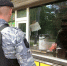 Закрытый в Йошкар-Оле за грязь киоск шаурмы продолжил работать, несмотря на запрет - Pg12.Ru