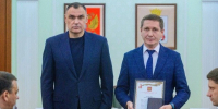 Врио мэра Йошкар-Олы получил памятную медаль от имени Президента России Владимира Путина - Марийская правда