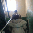 В доме в Юрино вместо стекол поставили поликарбонат и всю зиму не чистили крышу от снега - Pg12.Ru